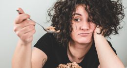 6 Bad Weight Loss Habits You Should Avoid and Tips on How To Break Them