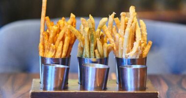 6 Steakhouse Chains That Serve the Best Fries