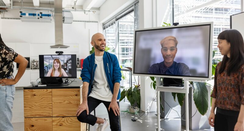 Debunking the 5 Myths of Hybrid Work
