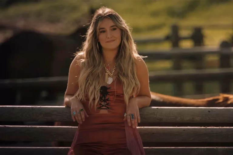 Lainey Wilson Reveals She Nearly Quit ‘Yellowstone’ Prior To Her Debut