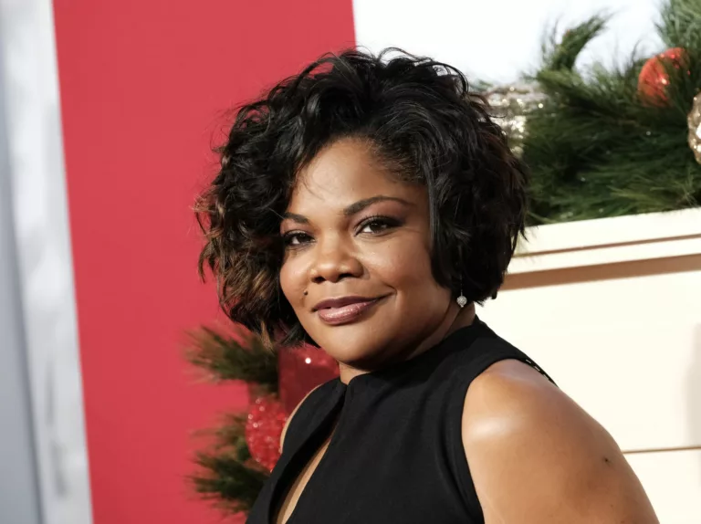 Mo’Nique Sues CBS And Paramount For Unpaid ‘Parkers’ Royalties