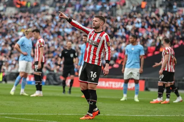 Oliver Norwood ready to pledge his Sheffield United future as he makes contract admission