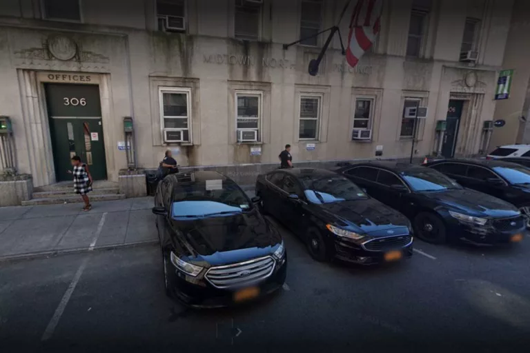 Prisoner found dead inside Manhattan jail cell