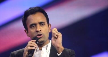 Ramaswamy Unveils 25 Policy Visions with 'America First 2.0' Plan