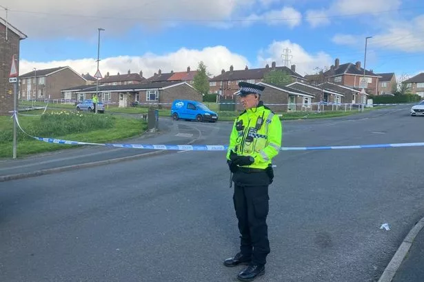 Ridgeway Dalton police cordon live as officers guard 'serious' scene