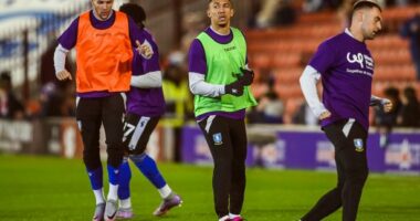 Sheffield Wednesday squad versatility perfectly summed up by stalwart's pledge