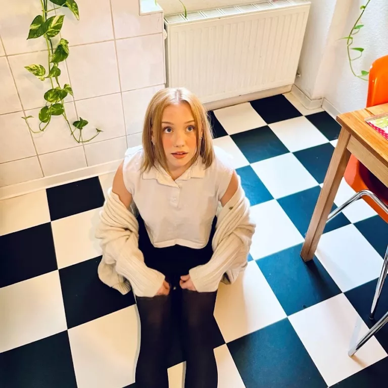Tessa Conway (TikTok Star) Wiki, Biography, Age, Boyfriend, Family, Facts and More
