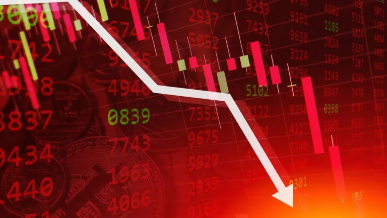 This Stock Market Indicator Is The Weakest It’s Ever Been—And Other Warning Signs Are Flaring