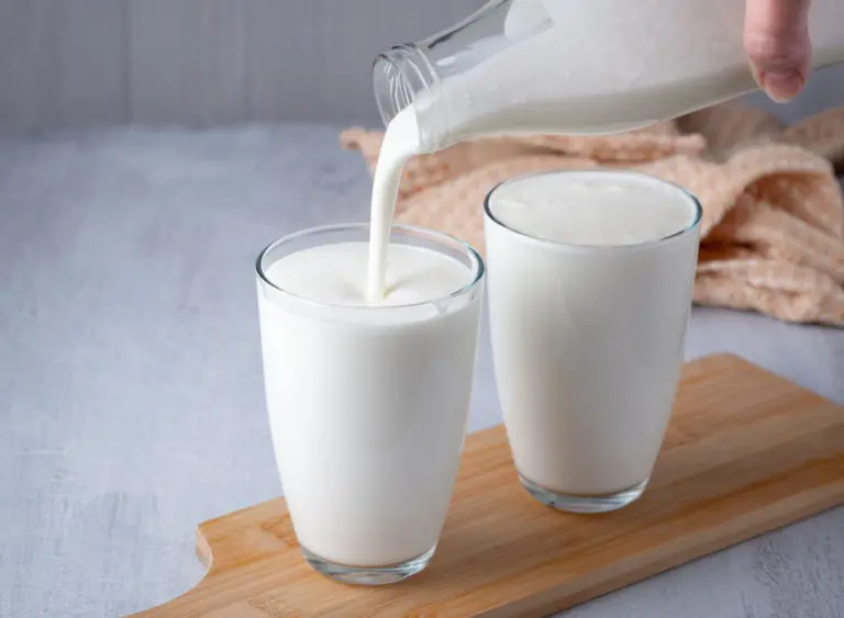 13 Best Probiotic-Rich Kefirs for Your Gut