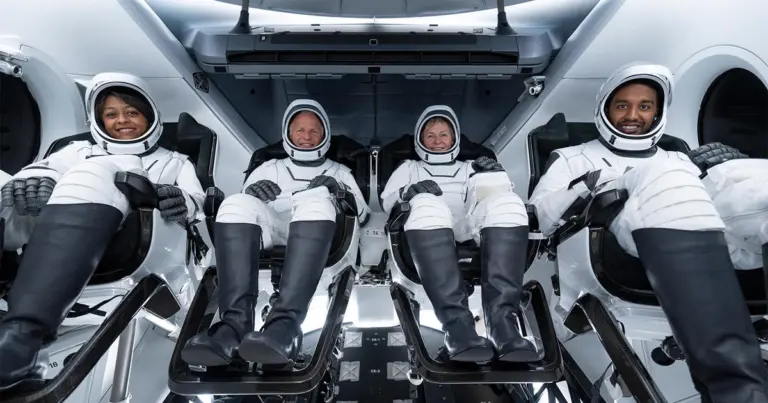 A retired astronaut, a wealthy adventurer and two Saudis set for Sunday launch to space station