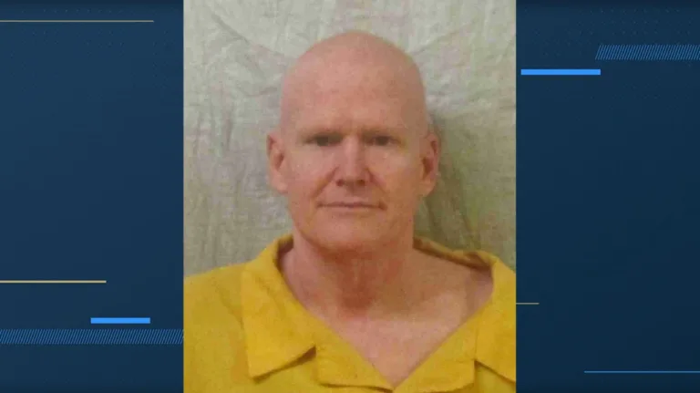As Alex Murdaugh sits in prison cell, legal woes continue
