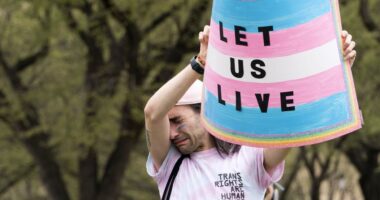 Democrat-Run Kansas City Becomes Transgender Sanctuary City in GOP-Led Missouri