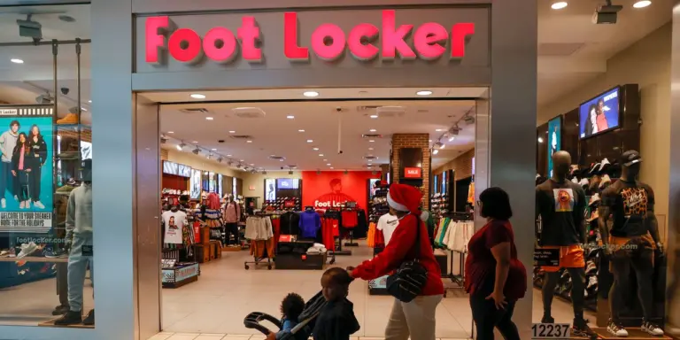 Foot Locker Cuts View as Sales Soften
