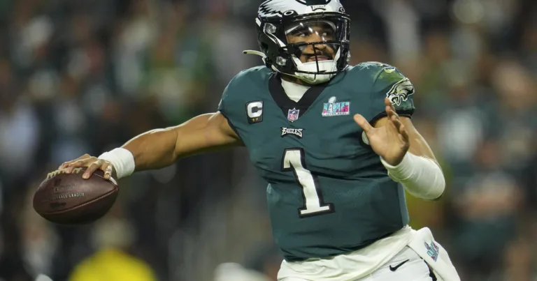 Philadelphia Eagles quarterback Jalen Hurts earns master’s degree