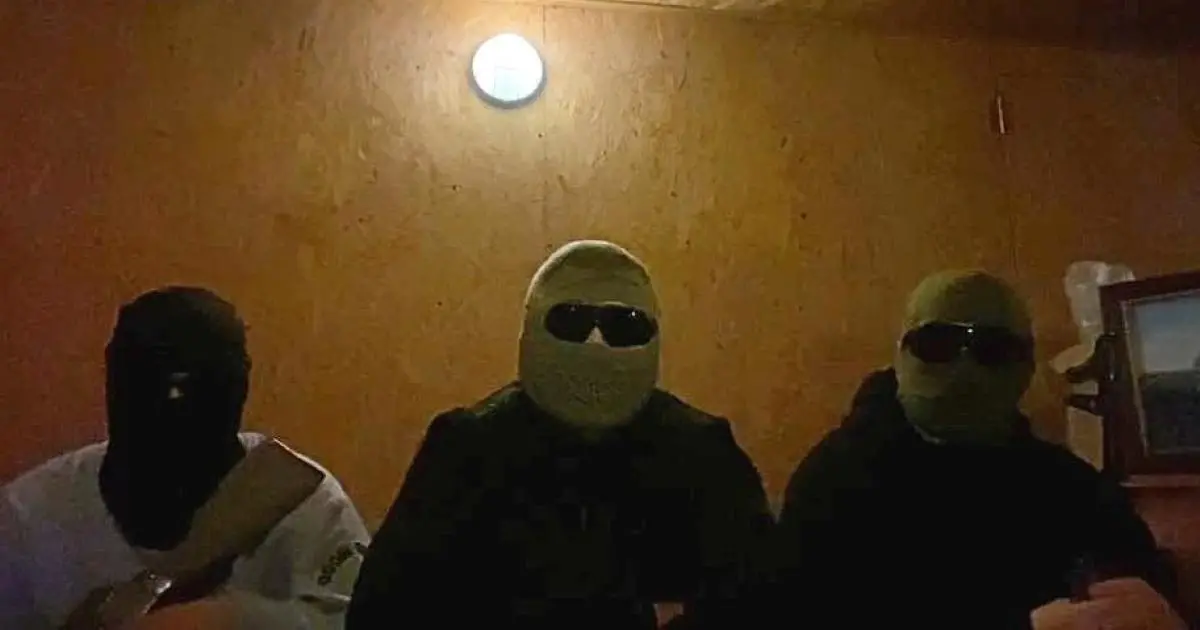 Russian armed resistance group tells CBS News the Ukraine war is helping it attack Putin on his own soil