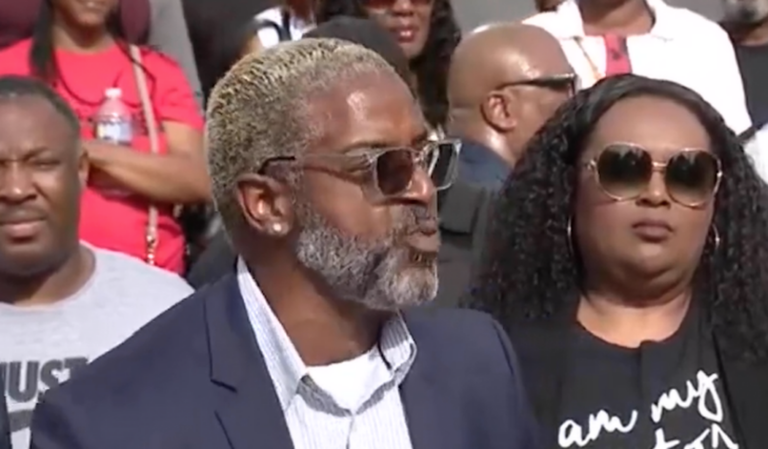 WATCH: Chicago Democrats Sound an Awful Lot Like 'White Supremacists' at Rally Opposing Illegal Immigrants