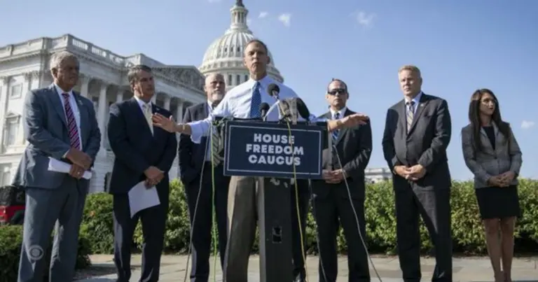 What happens if lawmakers don’t agree on debt ceiling raise