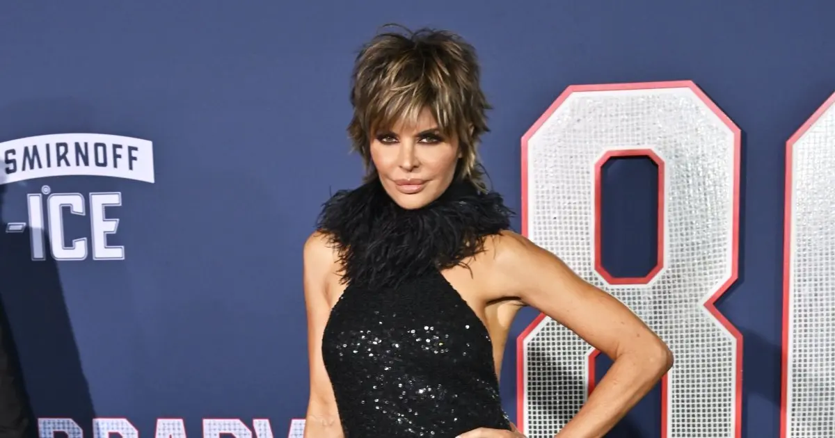Why Did Lisa Rinna Leave 'RHOBH'? Family Death Threats