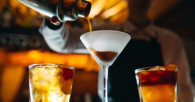 10 Cocktails Bartenders Actually Order
