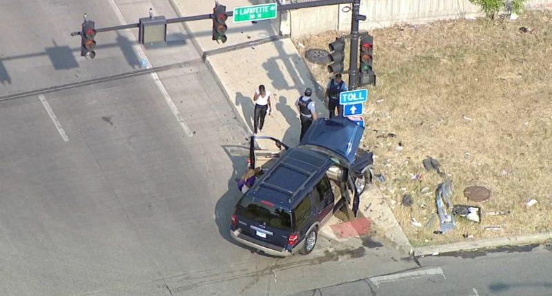 6 injured, including 3 children, in South Side crash at Marquette and Lafayette in Greater Grand Crossing