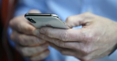 Apple will stop autocorrecting swear word to ‘ducking’