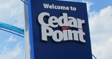 Cedar Point Corkscrew rollercoaster tire breaks, debris falls