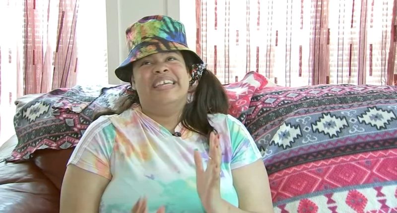Chicago student Kymera Mitchell, who has autism, accepted to 19 colleges, 9 with full ride scholarships