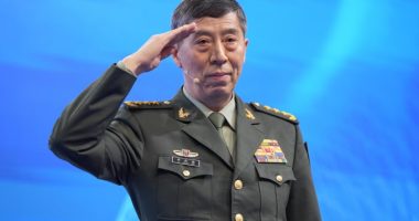China defends buzzing American warship in Taiwan Strait, accuses US of provoking Beijing