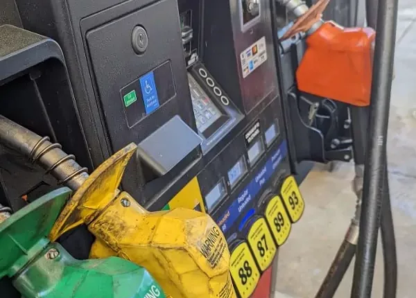 Florida gas prices declined 5 cents last week. The state average on Sunday was $3.36 per gallon. That's the lowest daily average price since late April, according to data released by AAA on Monday.