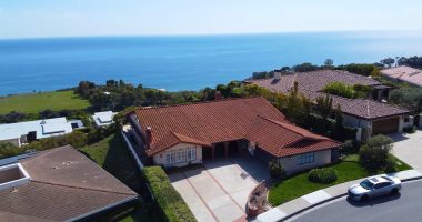 Former Superman Dean Cain Flies Out Of $6.25 Million Malibu Fortress Of Solitude