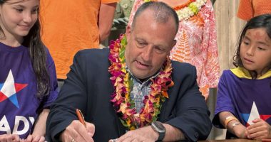 Hawaii allows more concealed carry after US Supreme Court ruling, but bans guns in most places