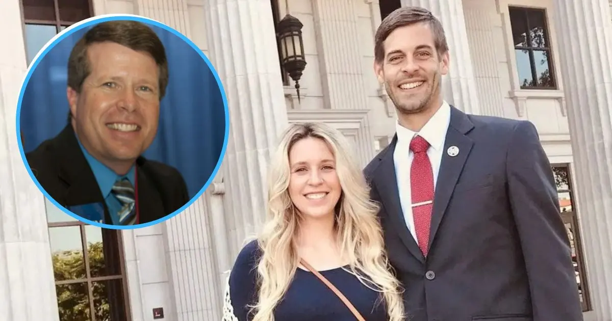 Jim Bob Duggar Controls ‘a Lot’ in the Family Jill Says