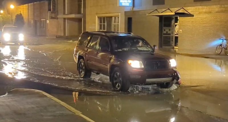 Local cafe impacted by Commerce Street flooding following water line break | WJHL