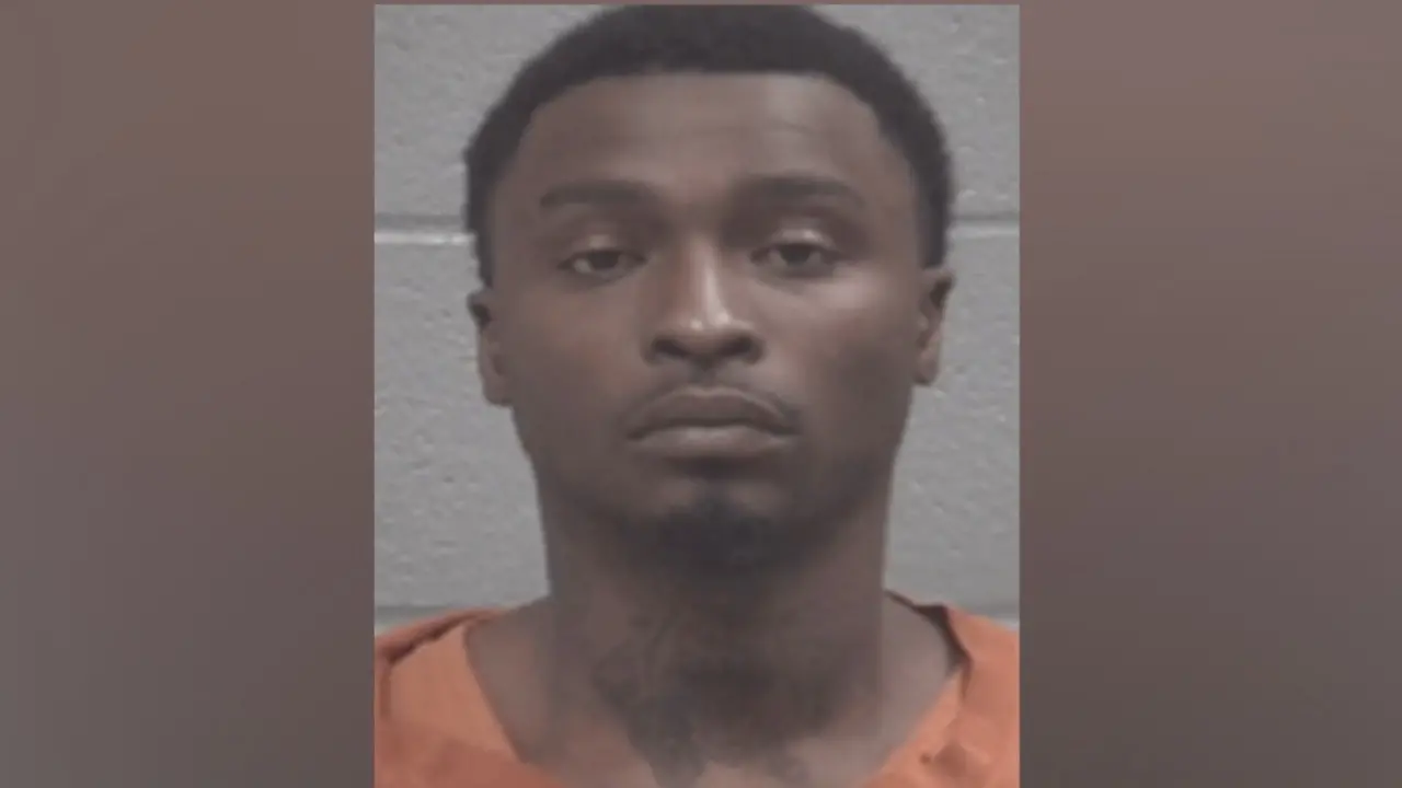 Man charged after 4 year-old daughter accidentally shoots herself with his handgun
