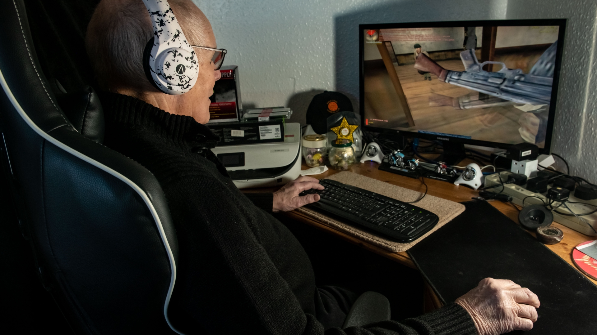 One of the most popular games of all time is going free to play and