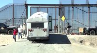 Texas sheriff seeks charges over Florida migrant flights