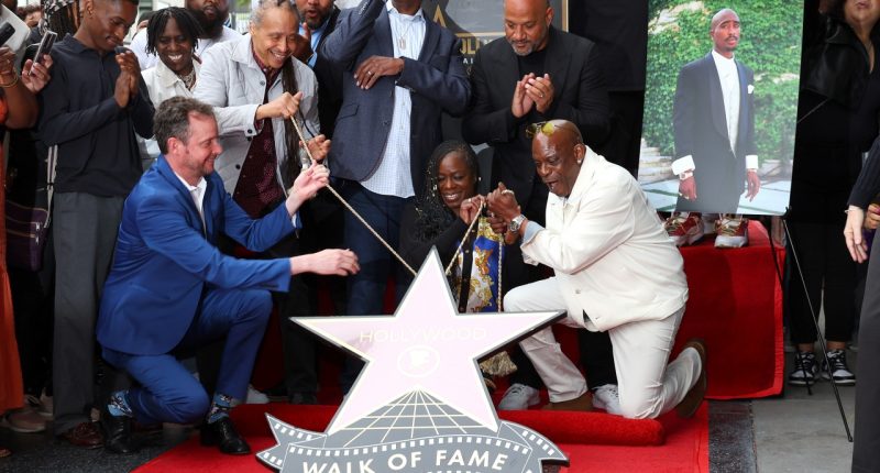 Tupac Shakur posthumously receives star on Hollywood Walk of Fame