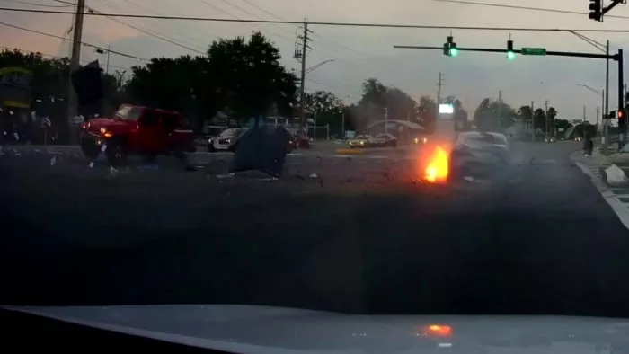 Video shows car slamming into multiple vehicles during apparent JSO pursuit on Westside