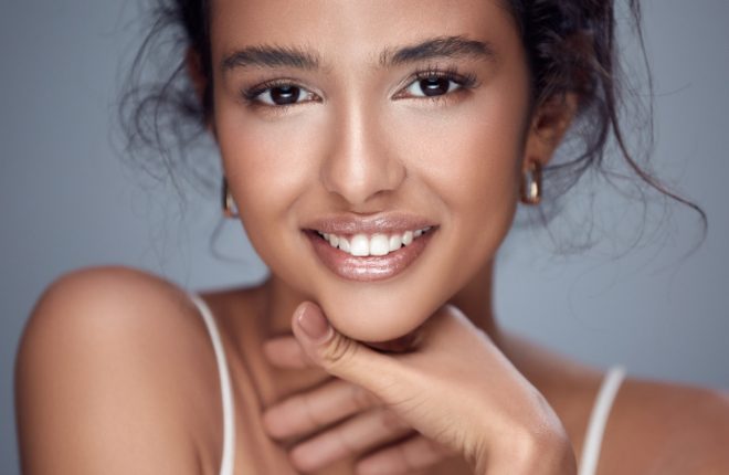 How to Save Money on Teeth Whitening