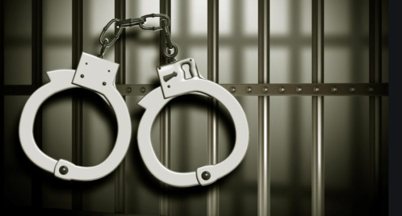 Man arrested after woman found dead inside vehicle in Greenwood Co.
