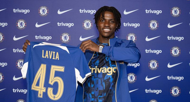 Transfer News LIVE: Chelsea announce Romeo Lavia move, as Eddie Howe confirms Lewis Hall signing and Wataru Endo joins Liverpool