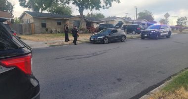1 taken to the hospital, 2 questioned in road rage shooting on Loop 410 on North Side
