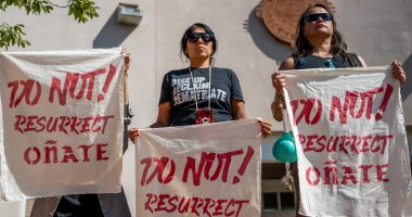 1 person injured after man opens fire at a statue protest in New Mexico