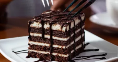 Olive Garden Chocolate Brownie Lasagna