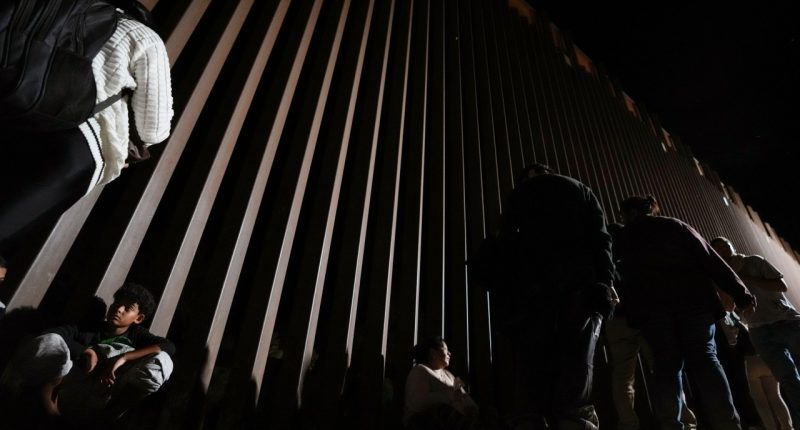 3,000 migrants dropped off in Arizona as street releases increase
