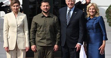 US President Joe Biden and First Lady Jill Biden welcome Ukrainian President Volodymyr Zelensky and First Lady Olena Zelenska at the South Portico of the White House