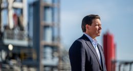 DeSantis faces decisive moment with GOP debate