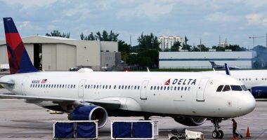 Delta is returning to the gate to tweak unpopular changes in its frequent-flyer program