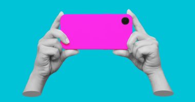 Do phone cameras in Japan really make shutter sounds you can't disable?