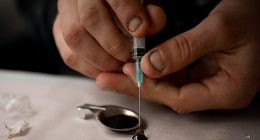 Drug 'shooting gallery' where addicts can inject drugs free from threat of prosecution gets go ahead for Glasgow